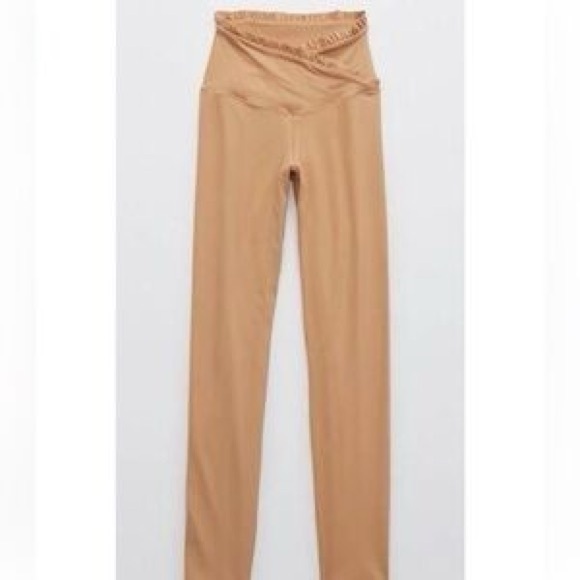 aerie Pants - OFFLINE By Aerie Real Me Xtra High Waisted Crossover Ruffle Legging
